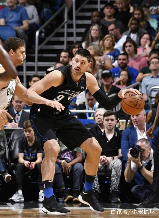 瞬息万变的 瞬息万变的